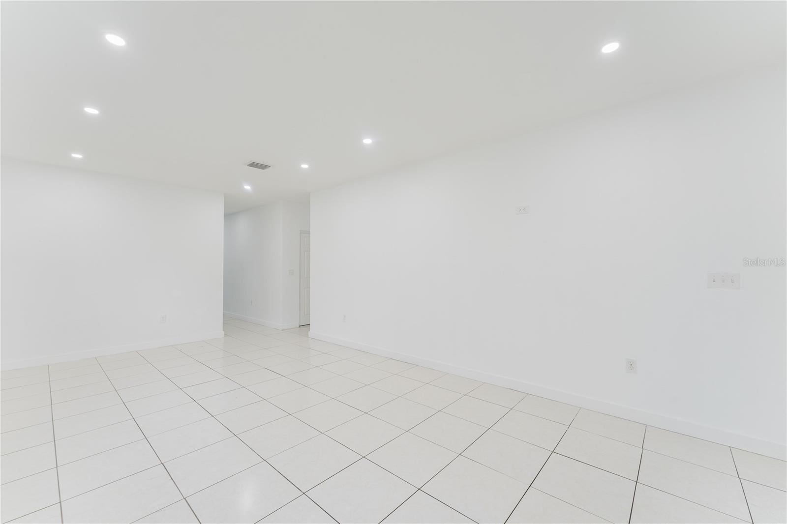 Image 9 of 44 For 810 112th Street