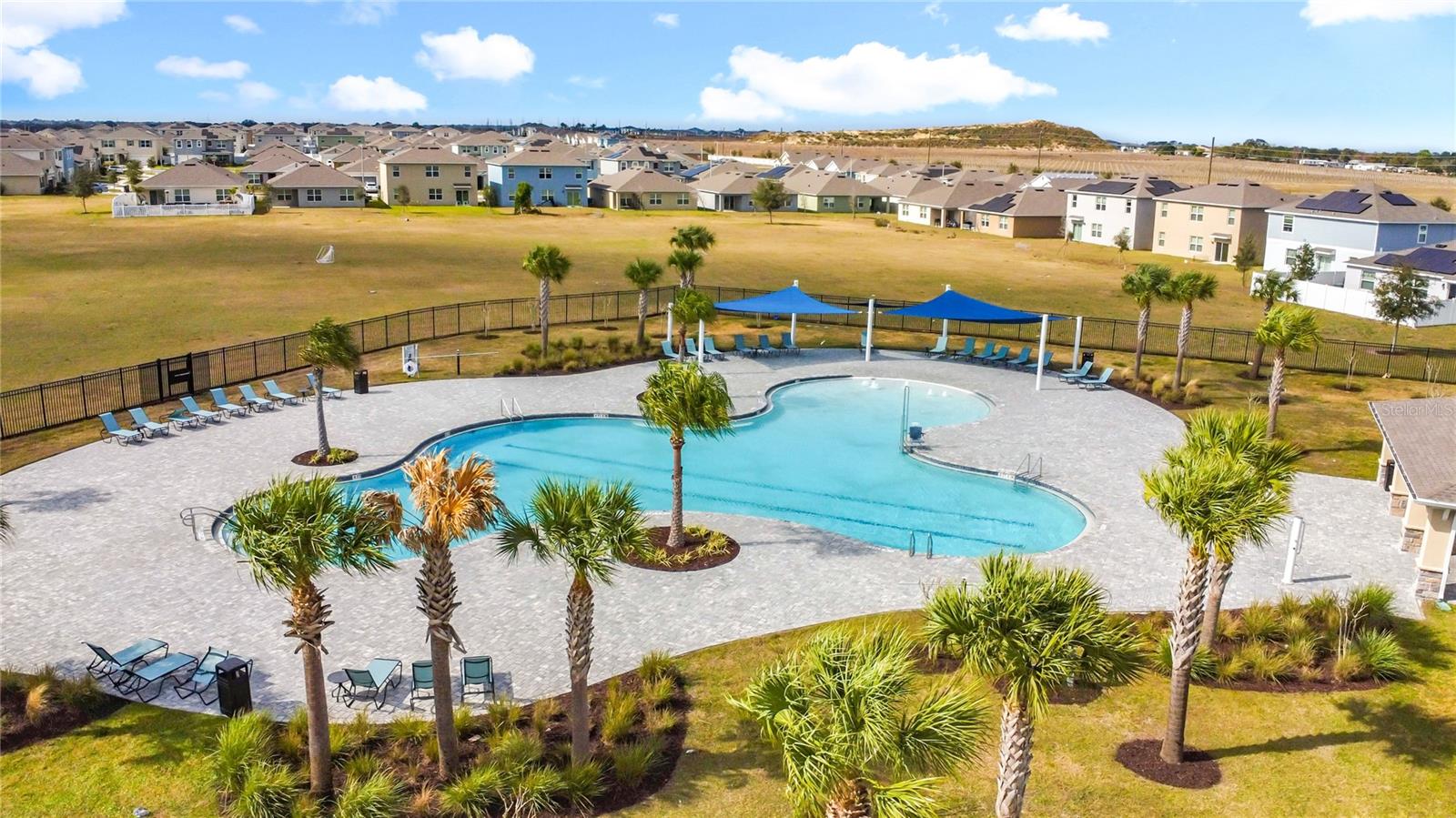 Image 40 of 53 For 1519 Wax Myrtle Way