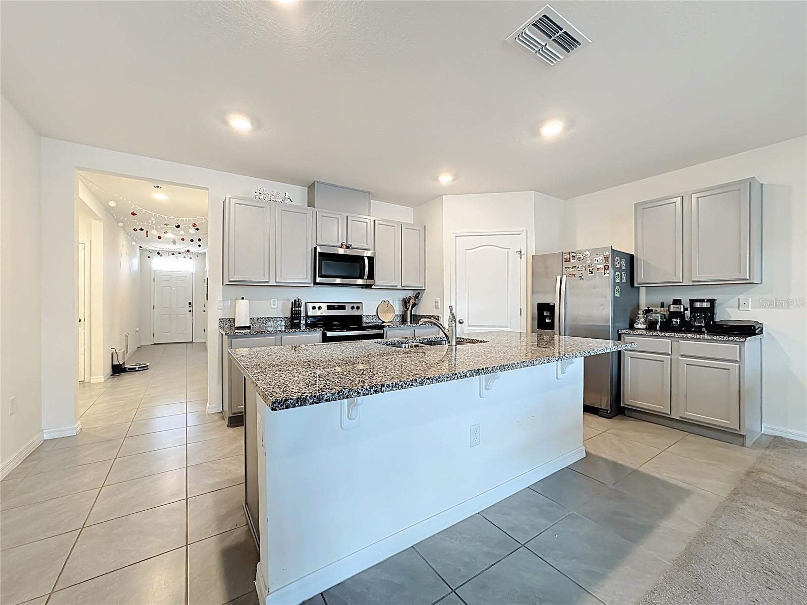 Image 8 of 53 For 1519 Wax Myrtle Way