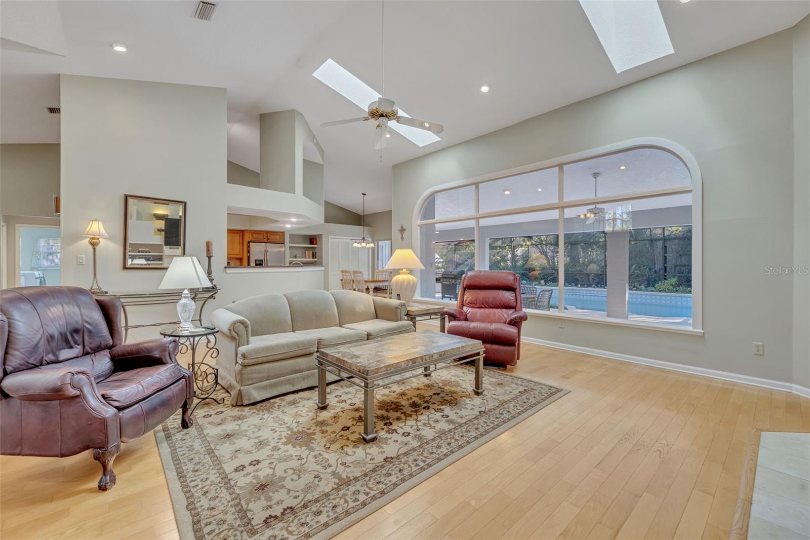 Image 10 of 68 For 3811 Watercrest Drive