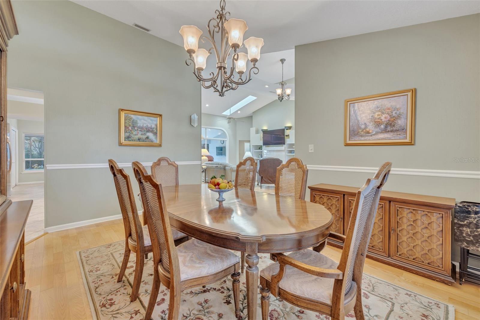 Image 16 of 68 For 3811 Watercrest Drive