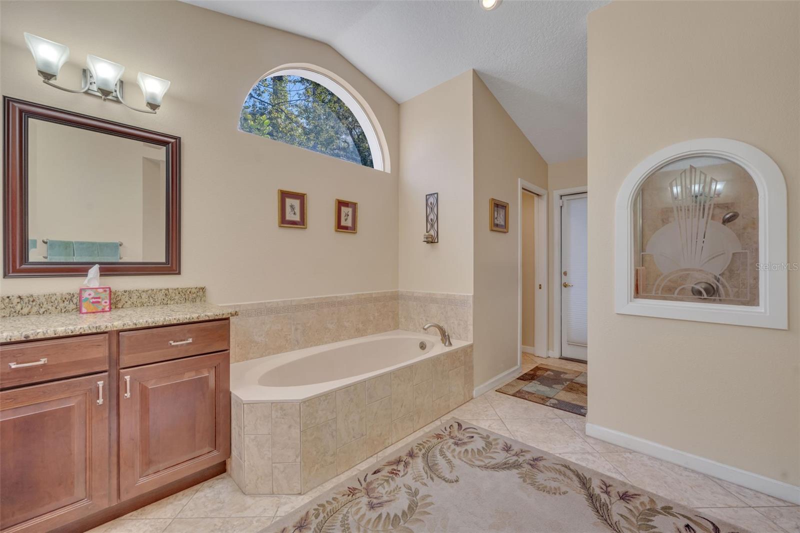 Image 26 of 68 For 3811 Watercrest Drive