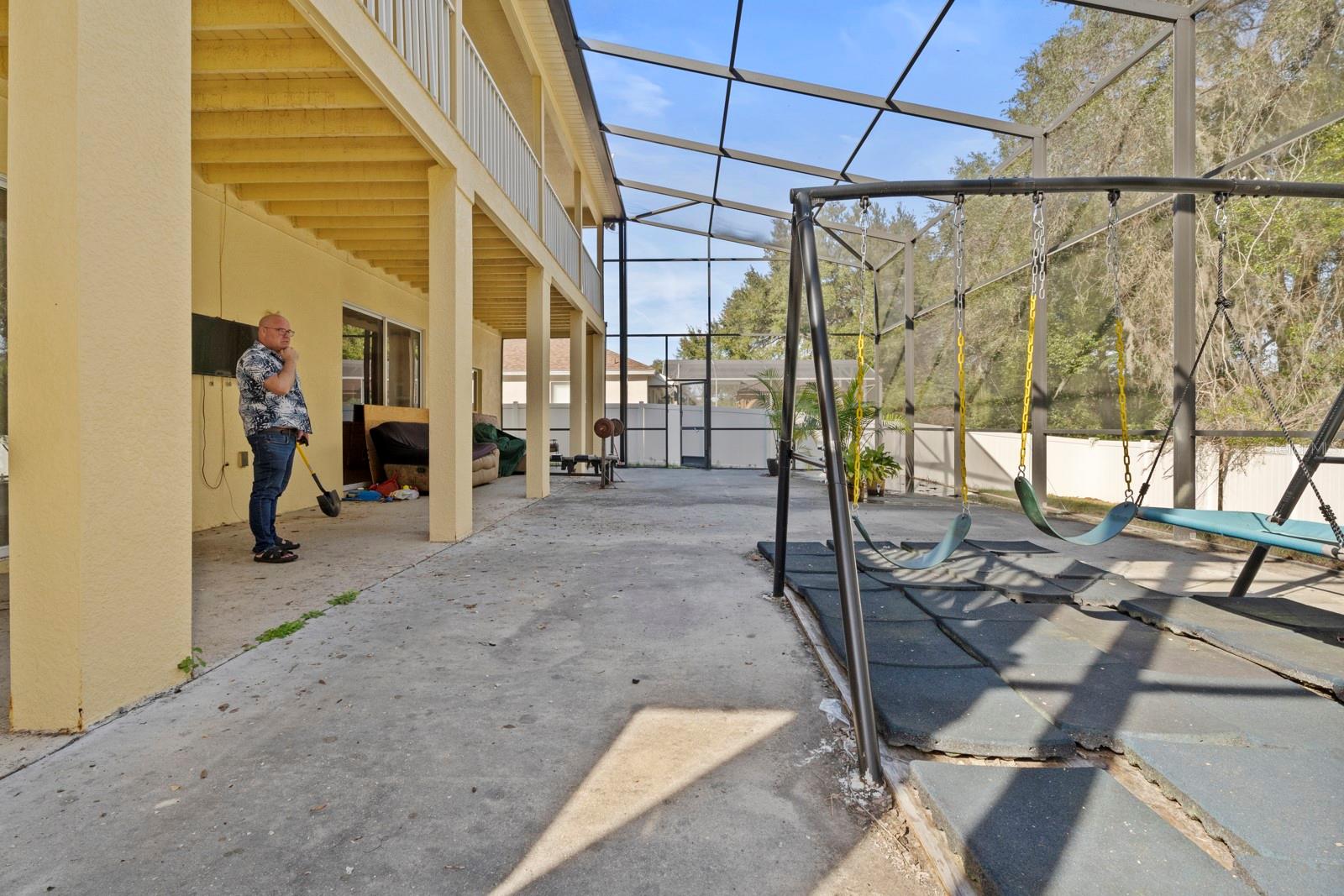 Image 37 of 47 For 5042 Rishley Run Way