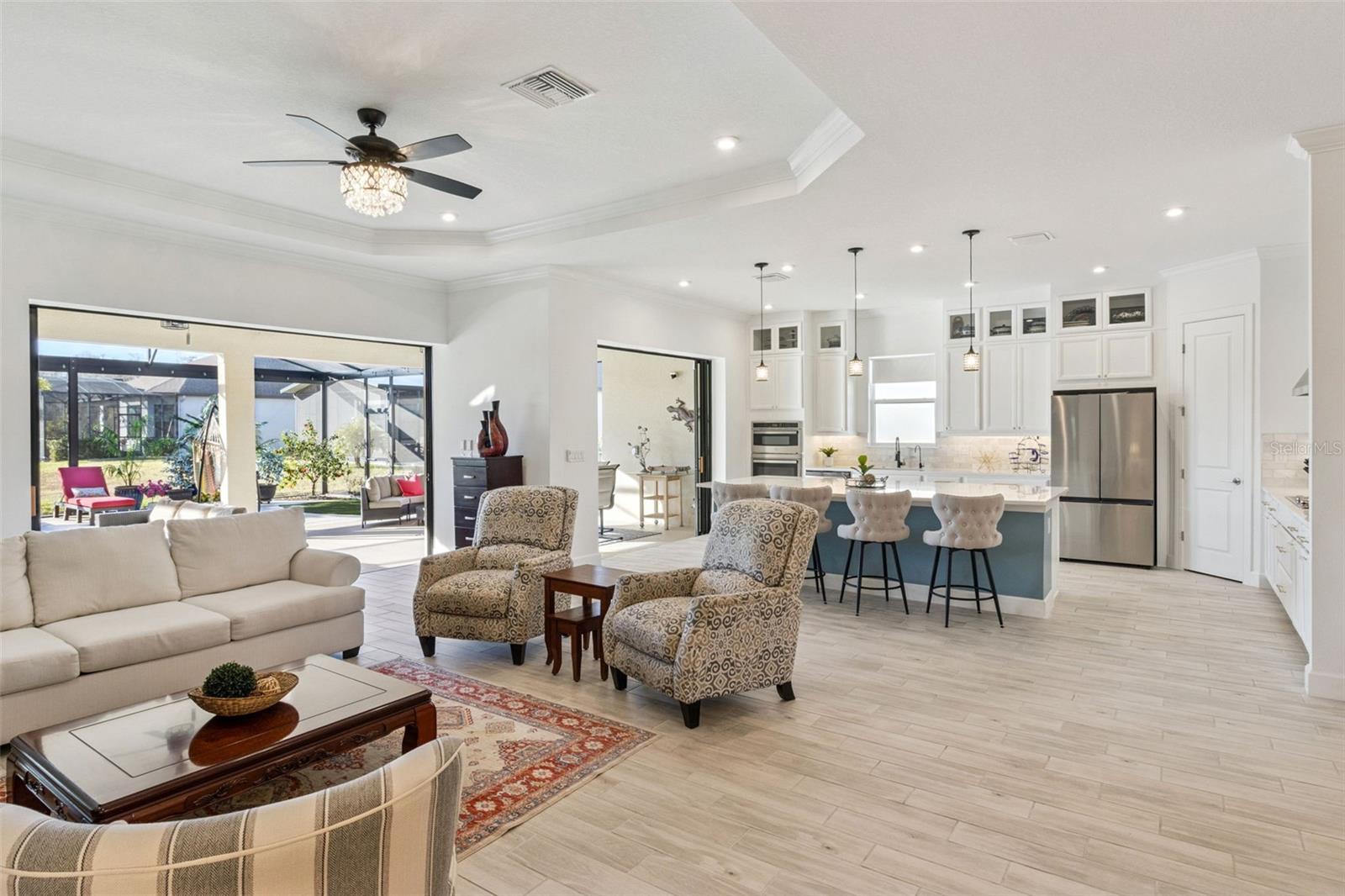 Image 10 of 92 For 3810 Via Mazzini Court