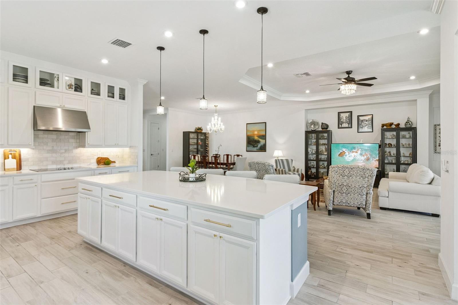 Image 14 of 92 For 3810 Via Mazzini Court