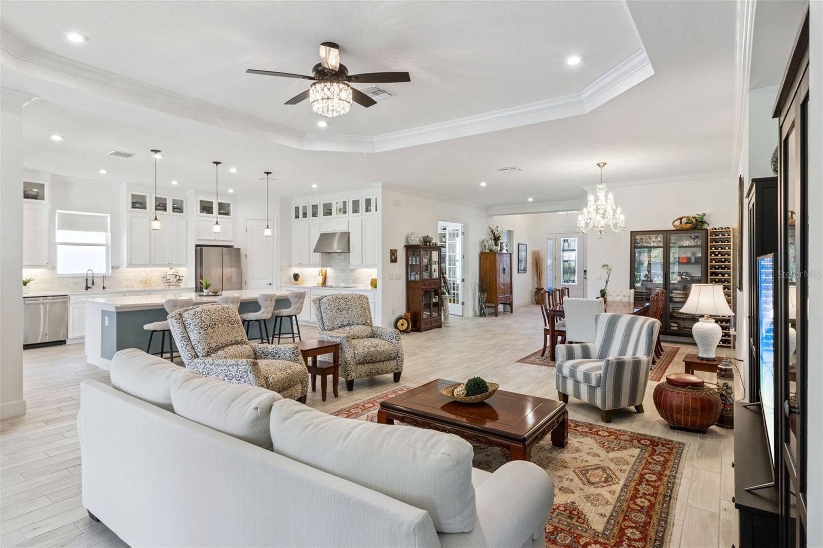 Image 18 of 92 For 3810 Via Mazzini Court