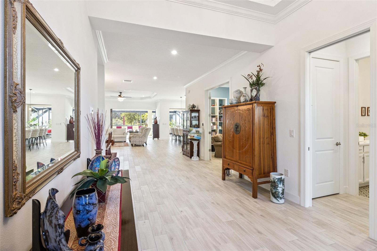 Image 6 of 92 For 3810 Via Mazzini Court