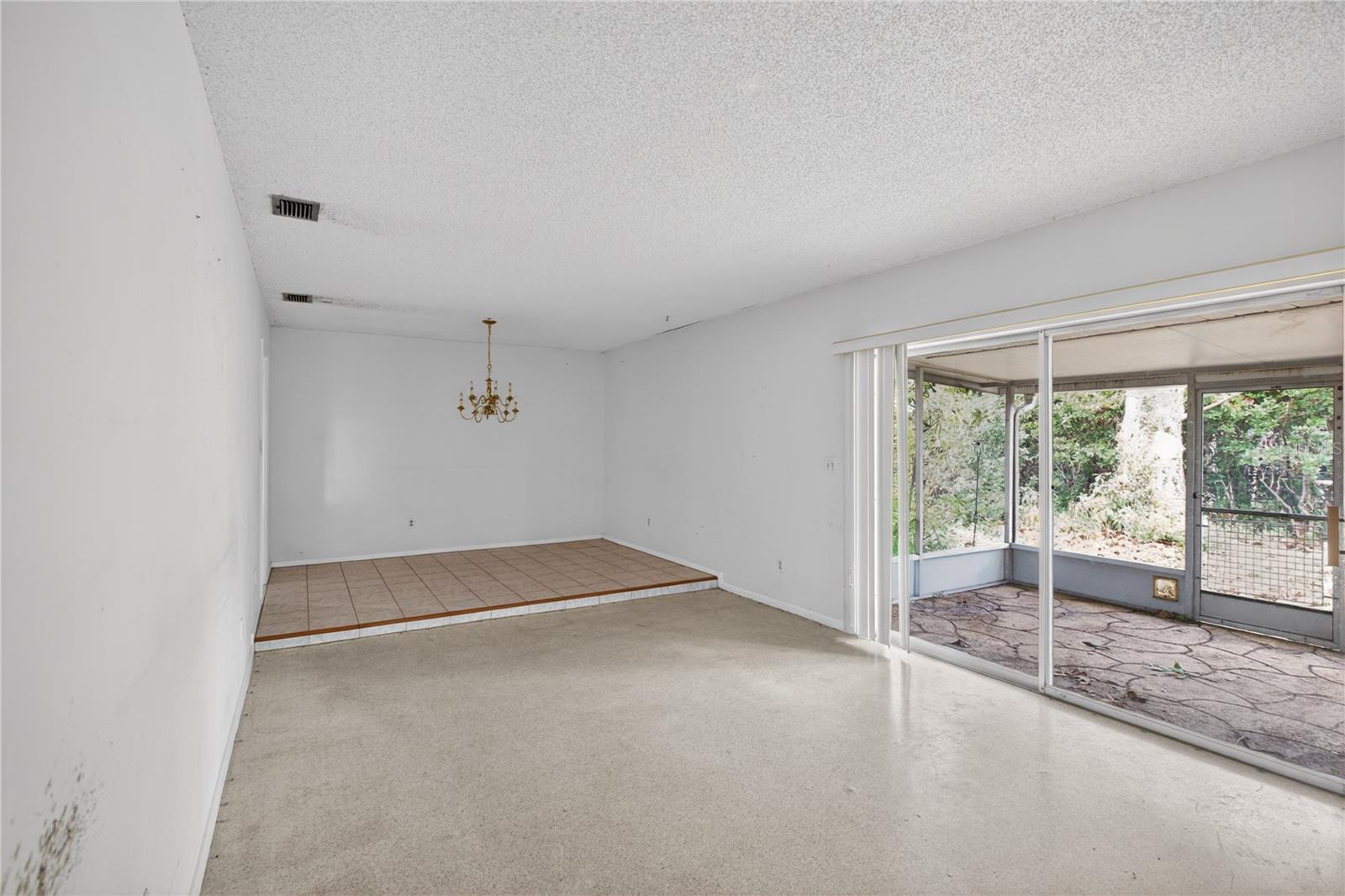 Image 13 of 43 For 2833 Prince John Road