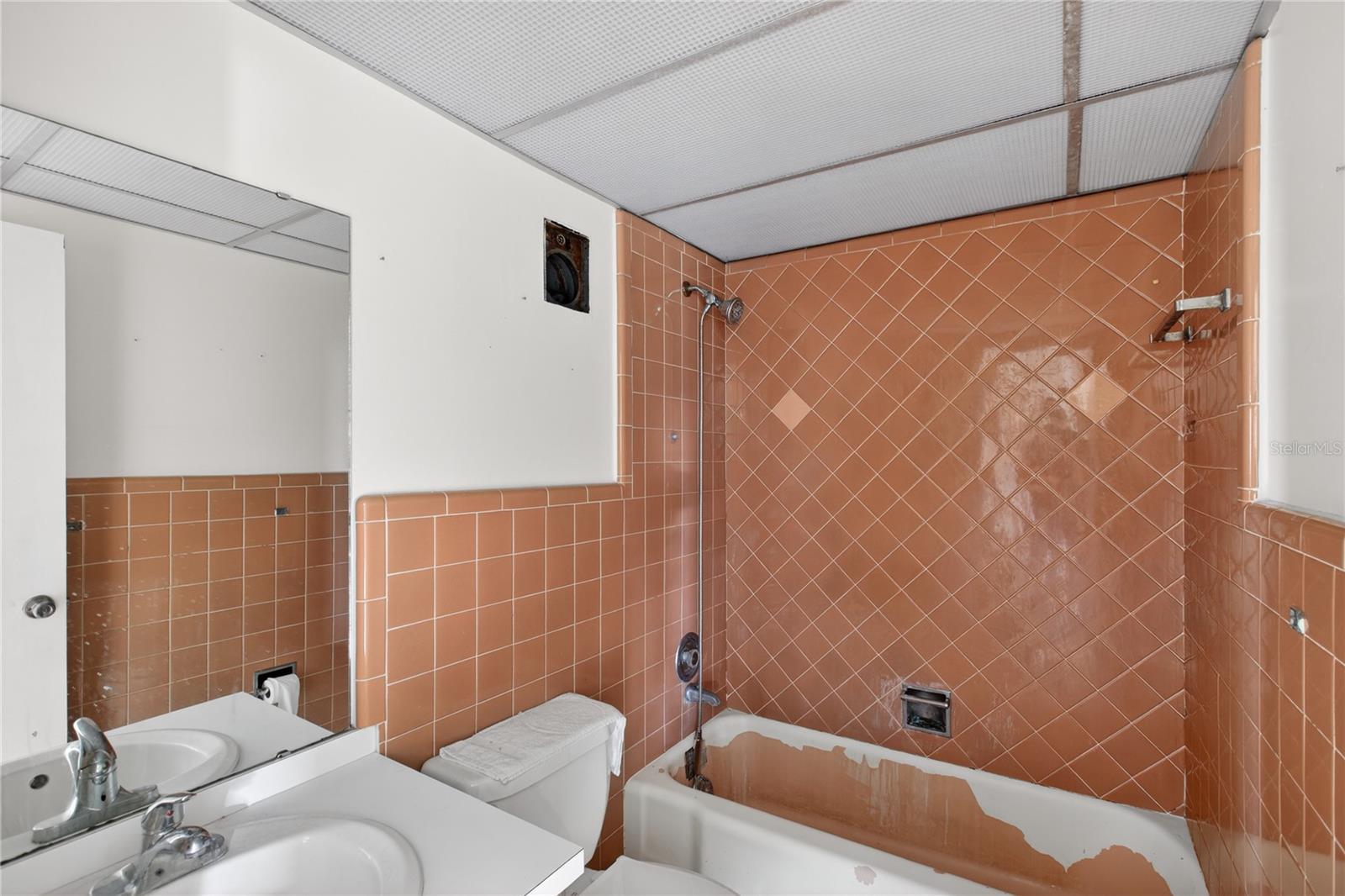 Image 27 of 43 For 2833 Prince John Road