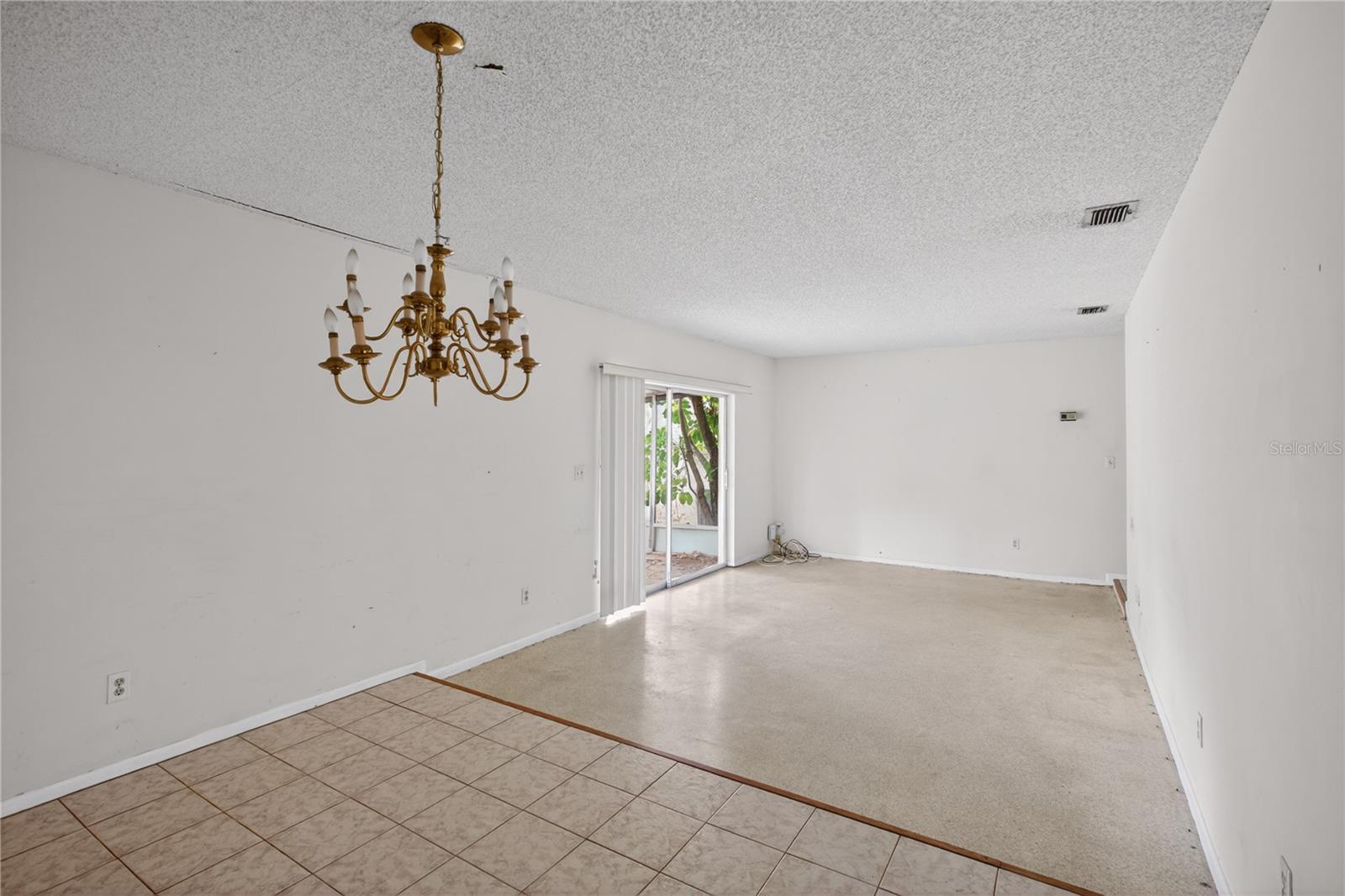 Image 28 of 43 For 2833 Prince John Road