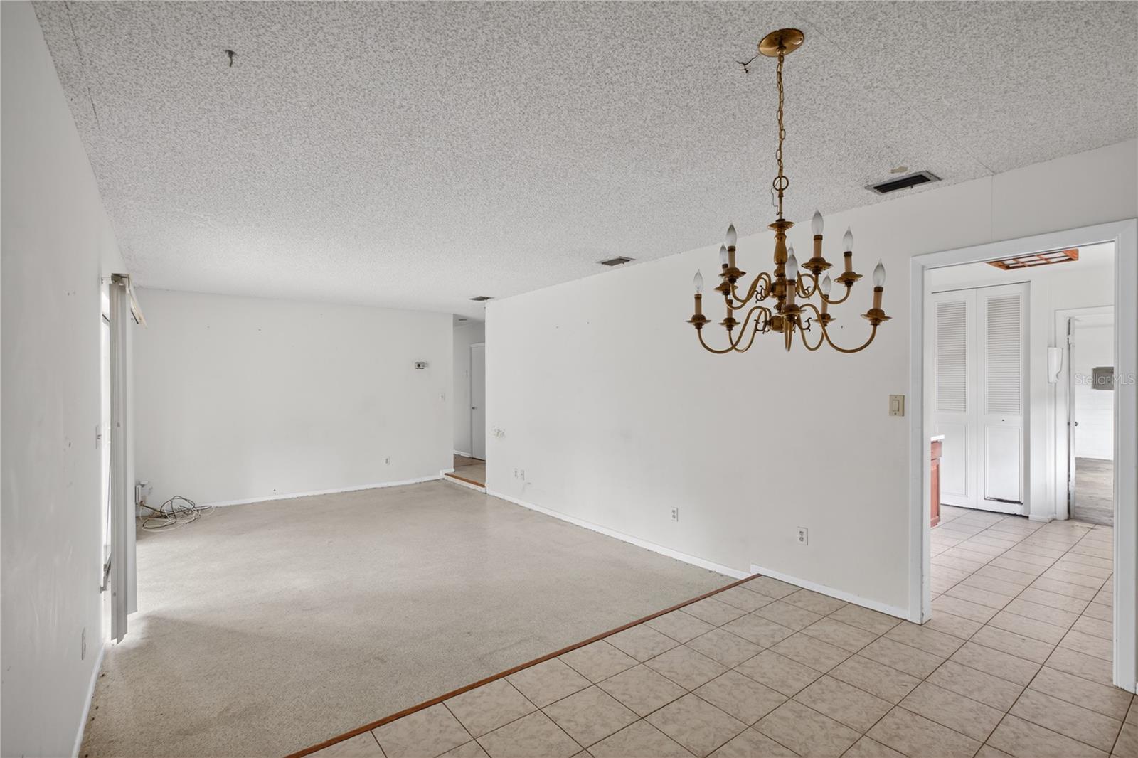 Image 35 of 43 For 2833 Prince John Road