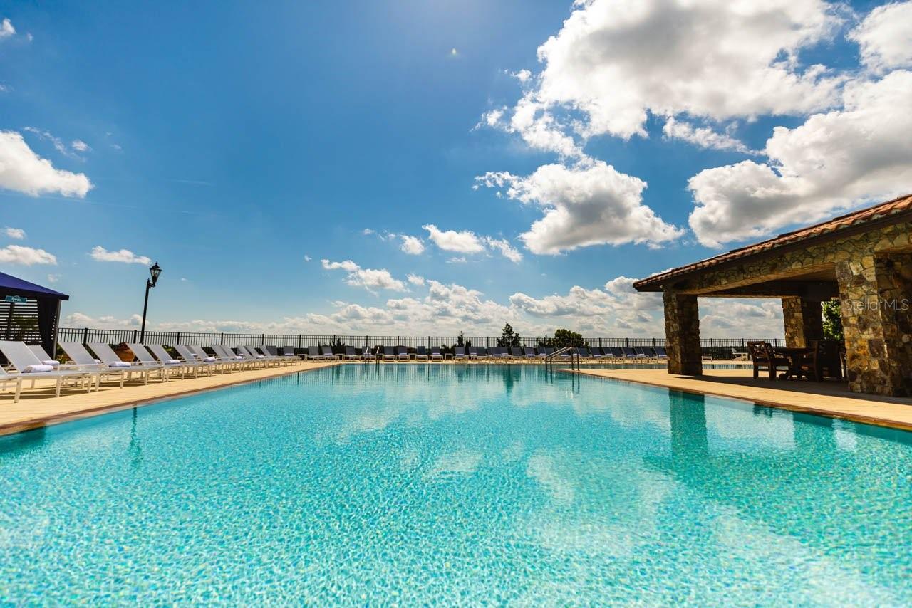 Listing photo id 17 for 17414 Pesce Loop