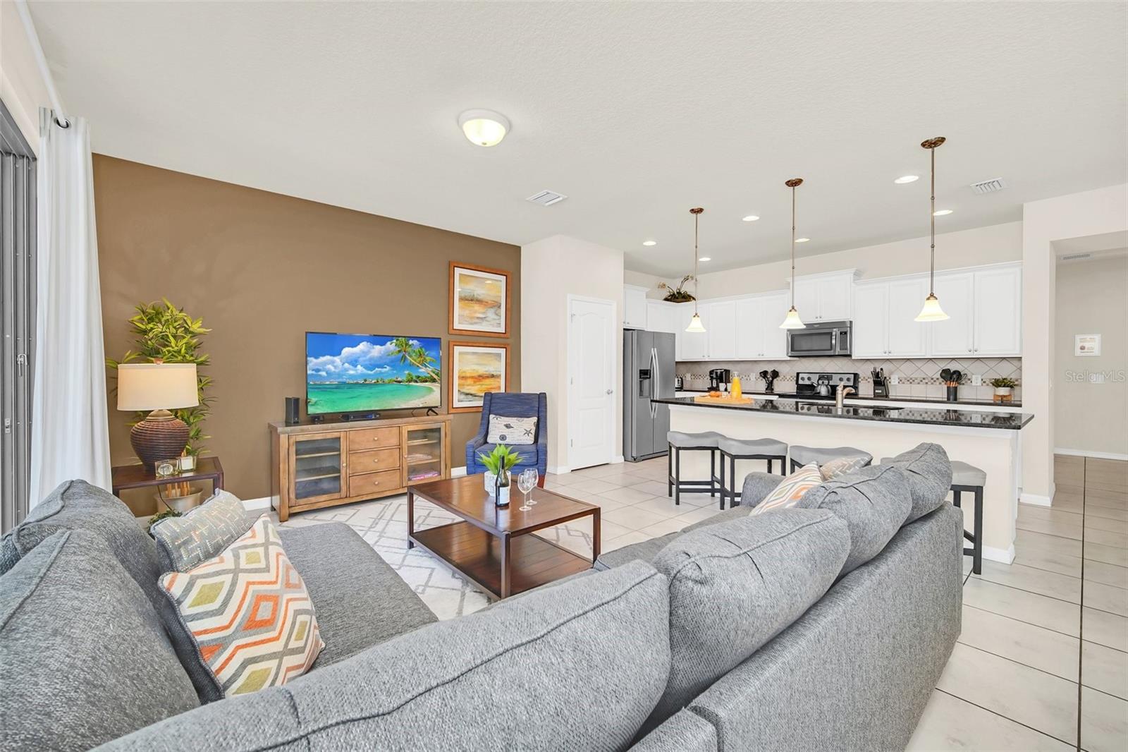 Image 16 of 57 For 2070 Rome Drive