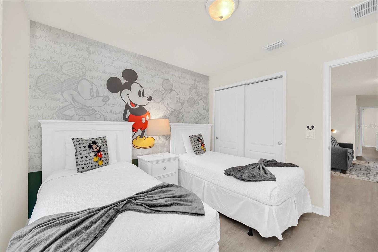 Image 42 of 57 For 2070 Rome Drive