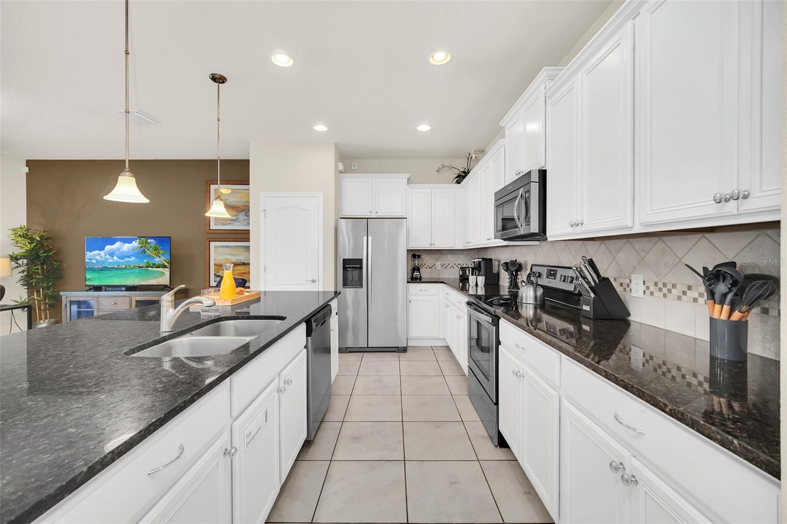 Image 6 of 57 For 2070 Rome Drive