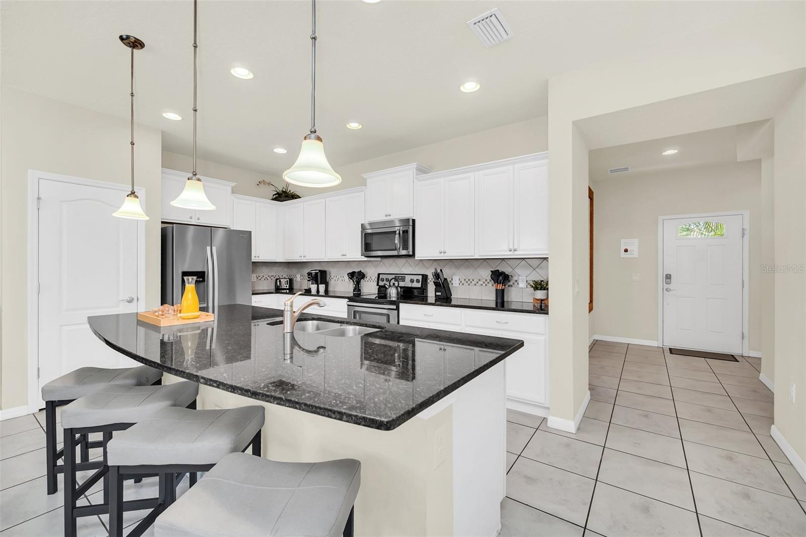 Image 7 of 57 For 2070 Rome Drive