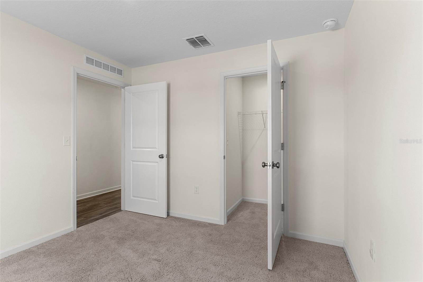 Image 27 of 38 For 2059 Kentucky Road