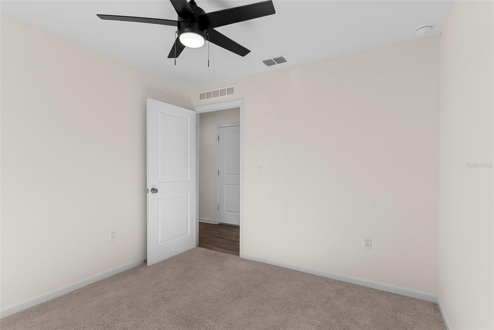 Image 32 of 38 For 2059 Kentucky Road