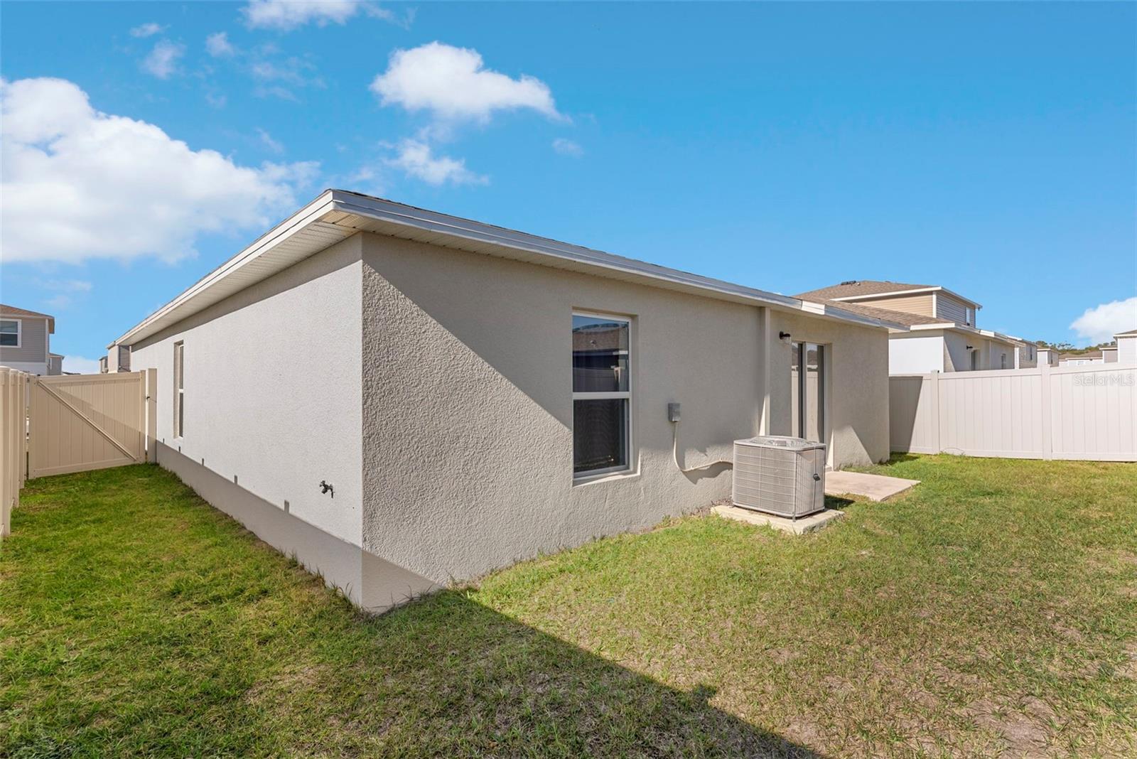 Image 36 of 38 For 2059 Kentucky Road