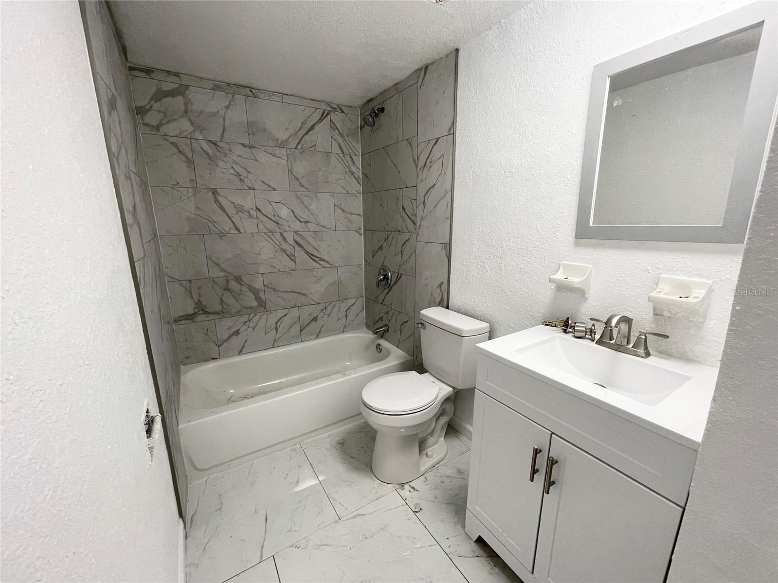 Image 11 of 36 For 630 Nashua Avenue