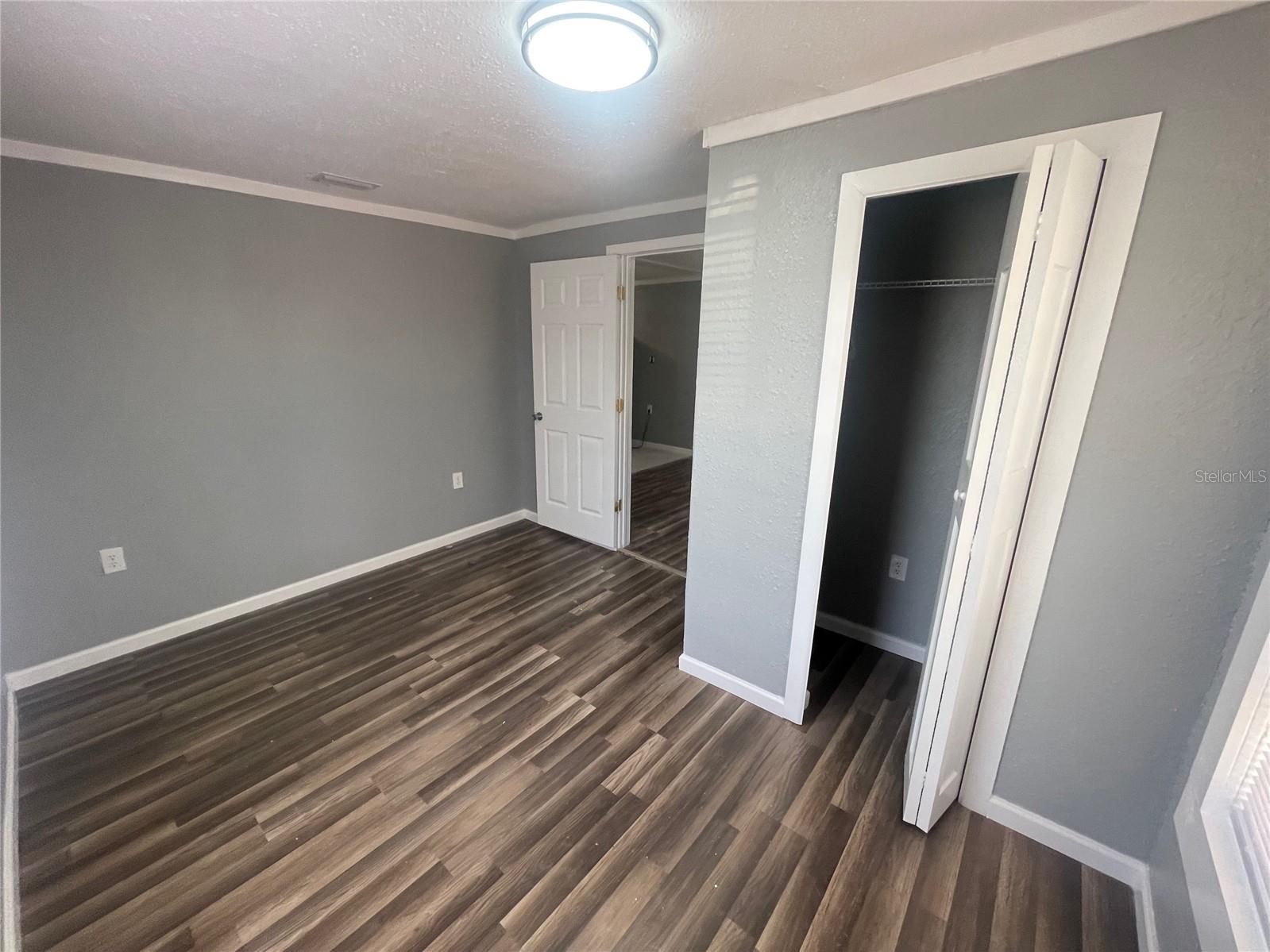 Image 21 of 36 For 630 Nashua Avenue