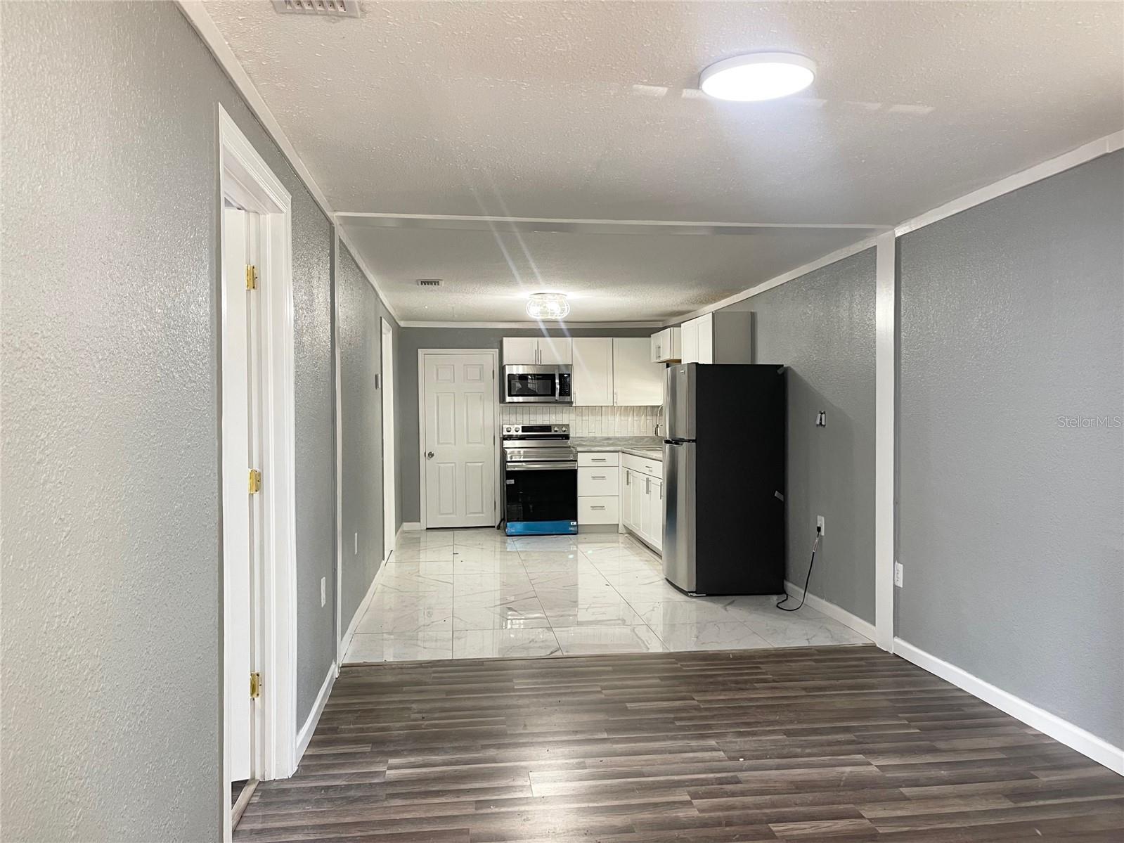 Image 3 of 36 For 630 Nashua Avenue