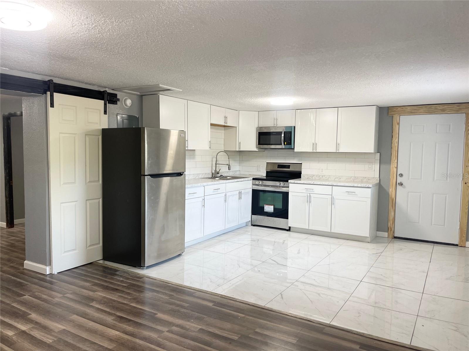 Image 8 of 36 For 630 Nashua Avenue