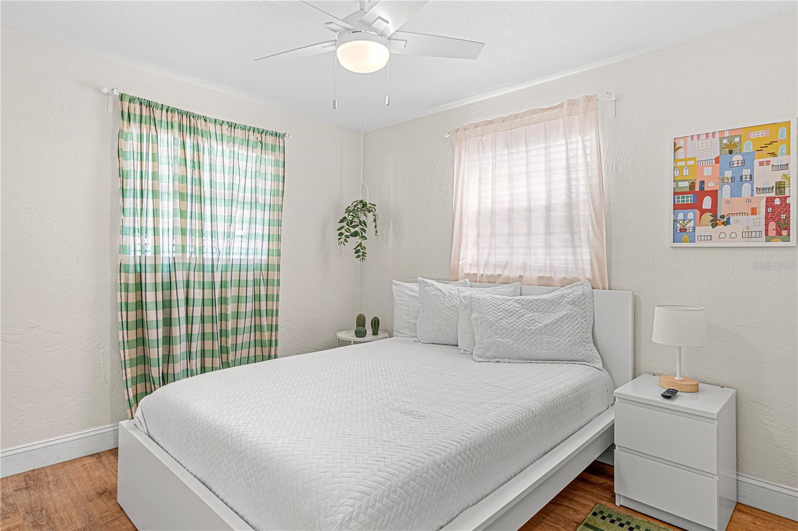 Image 5 of 47 For 5070 Orange Boulevard