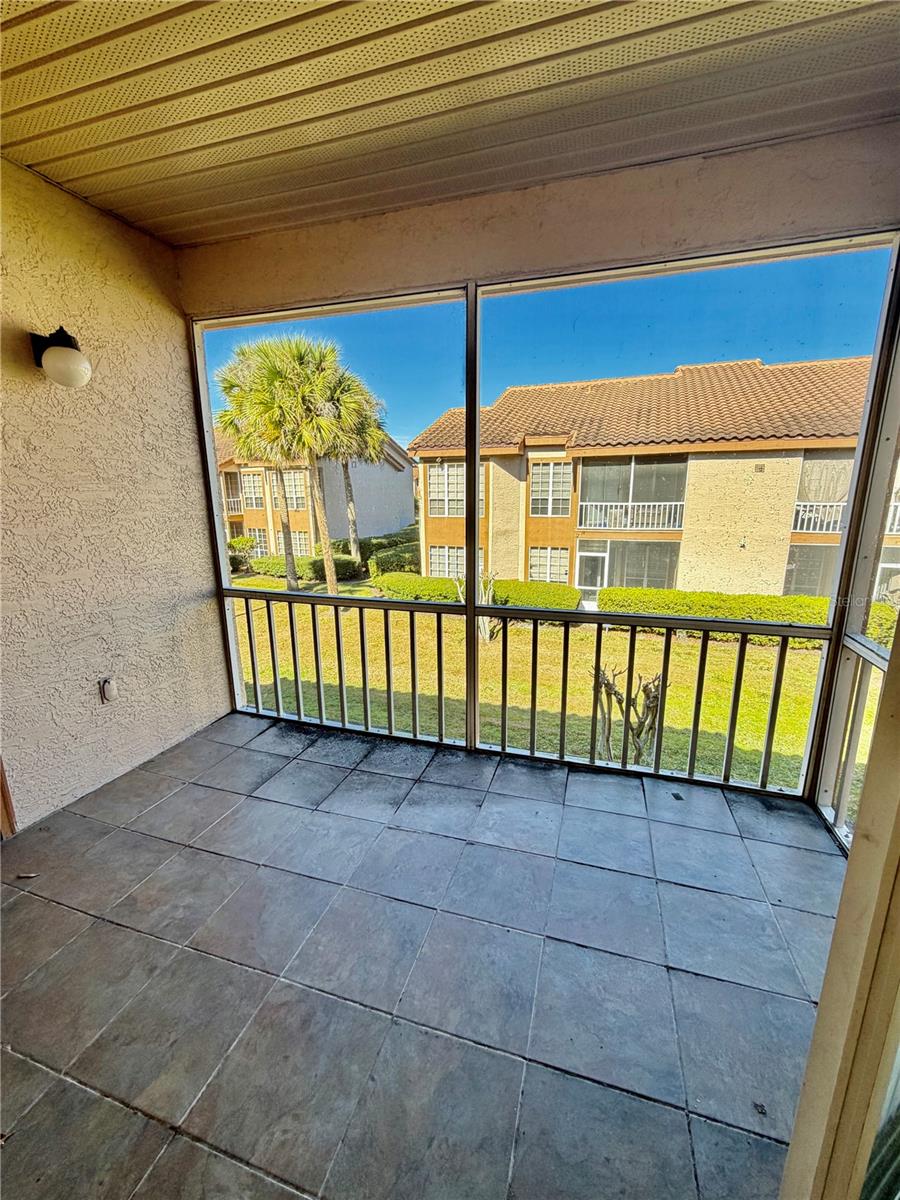 Image 13 of 17 For 4811 Brighton Terrace F