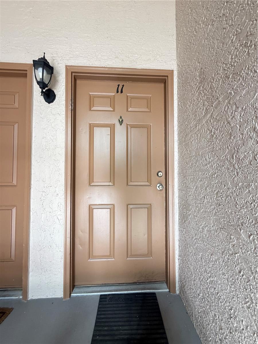 Image 2 of 17 For 4811 Brighton Terrace F