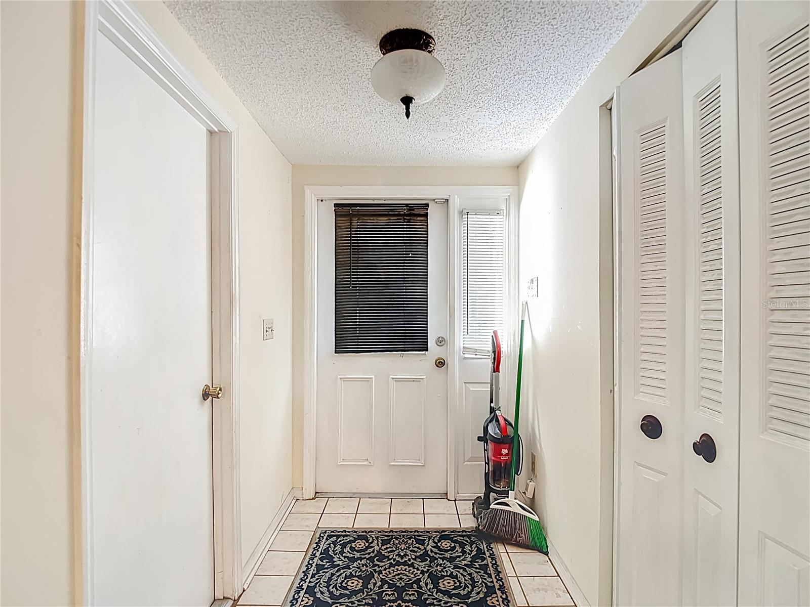 Image 10 of 45 For 5937 Forest Lane