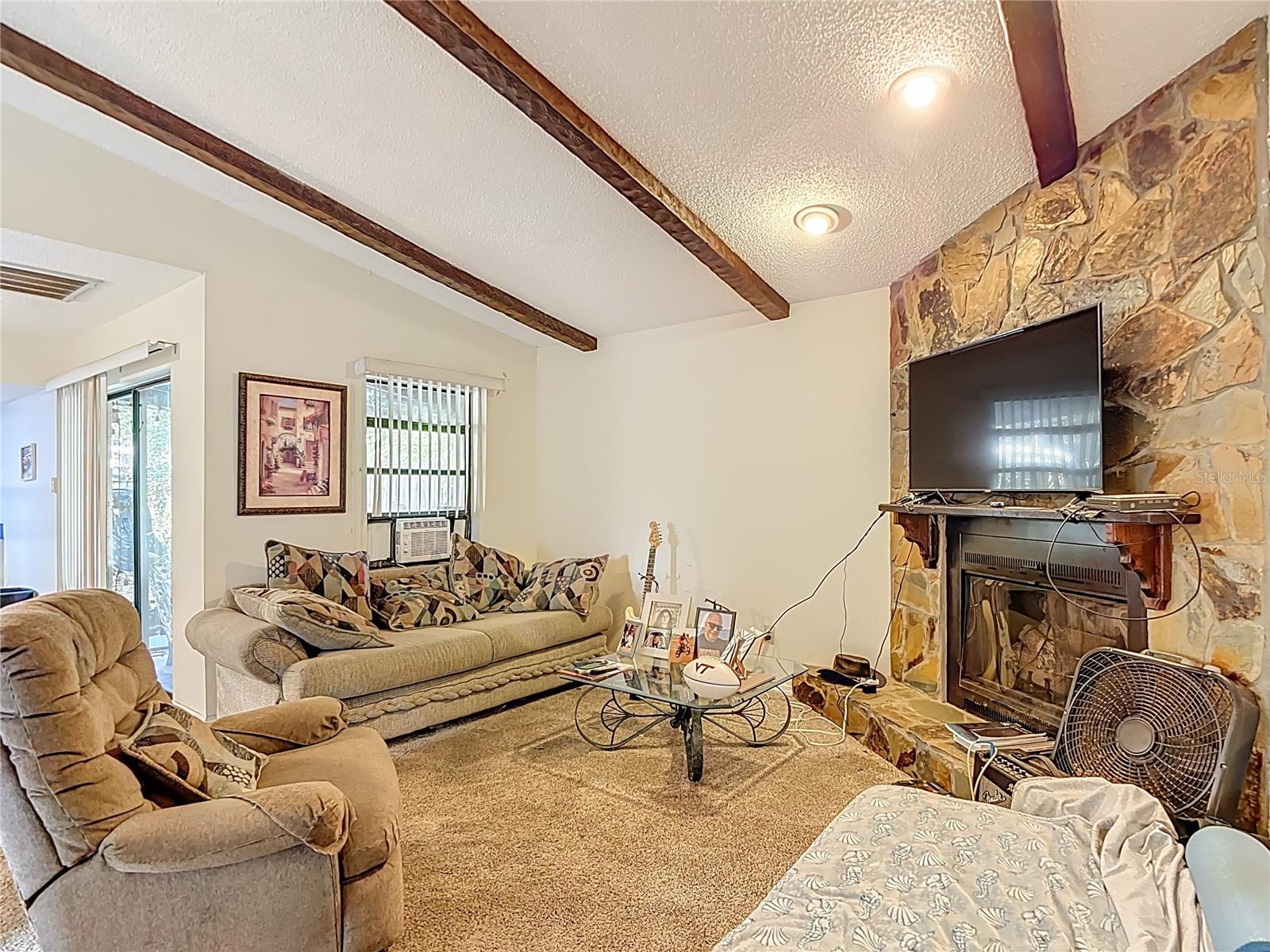 Image 12 of 45 For 5937 Forest Lane