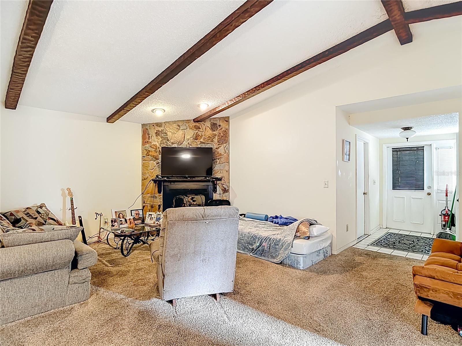 Image 13 of 45 For 5937 Forest Lane