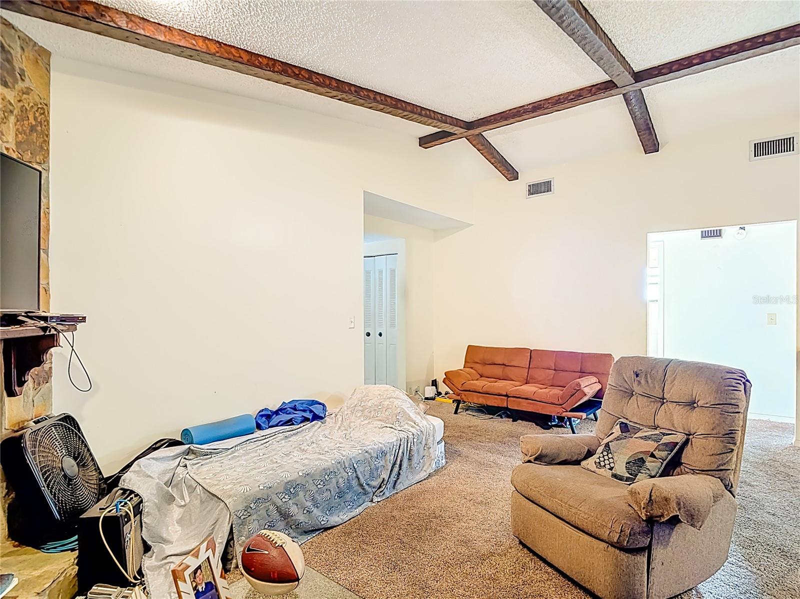 Image 15 of 45 For 5937 Forest Lane