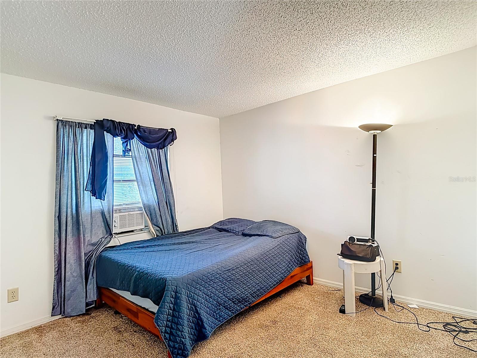 Image 35 of 45 For 5937 Forest Lane