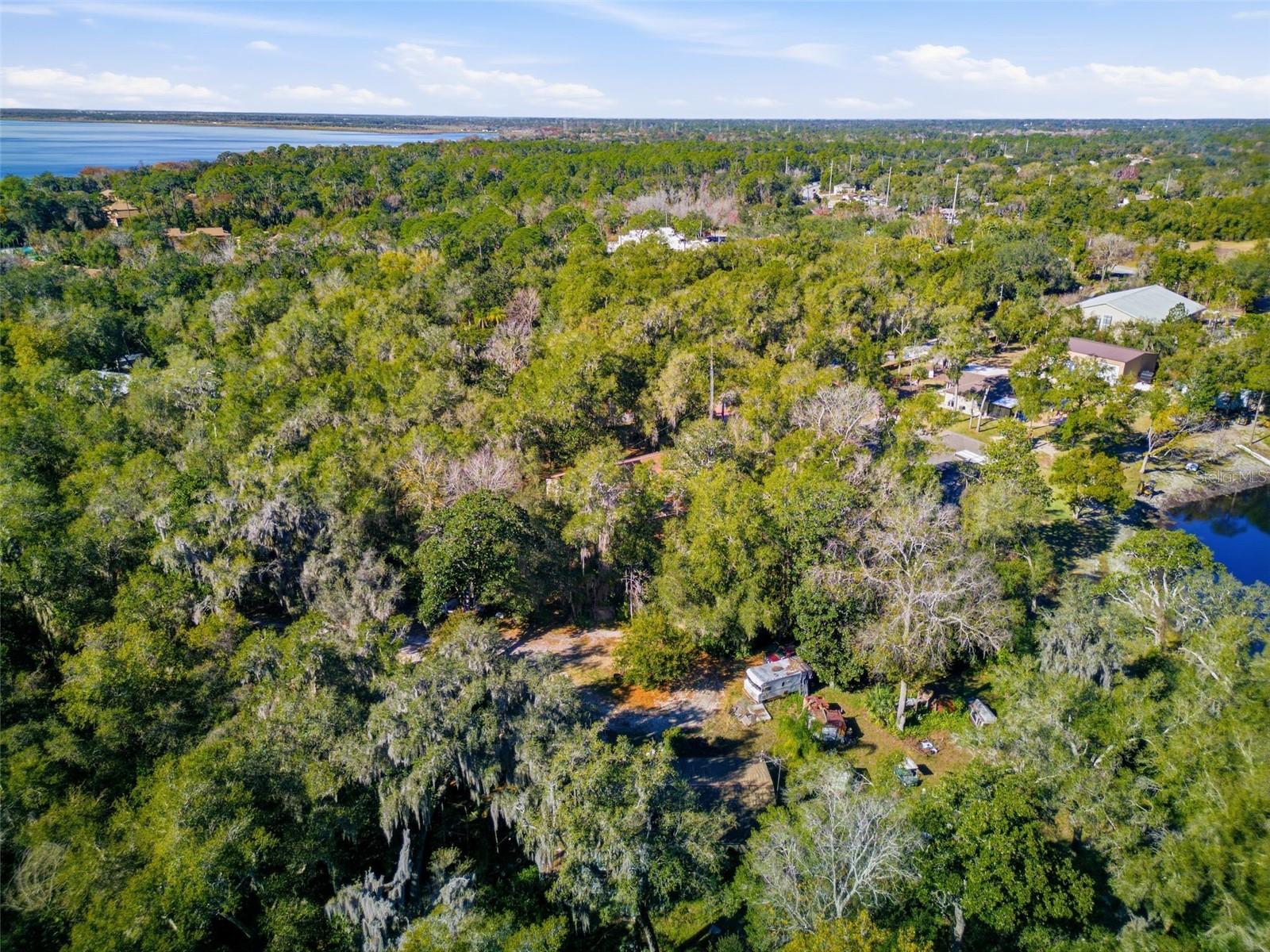 Image 12 of 56 For 885 Braddock Road