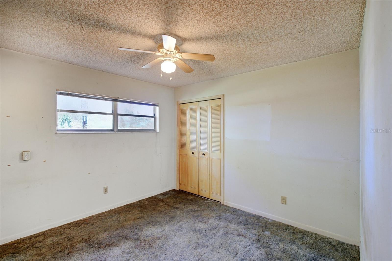 Image 23 of 56 For 885 Braddock Road