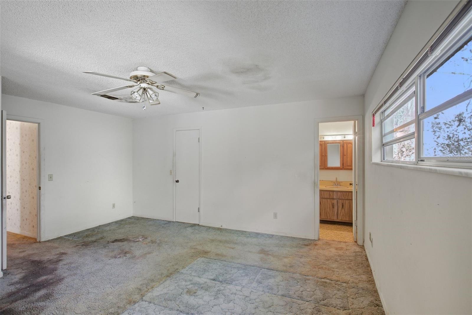 Image 26 of 56 For 885 Braddock Road