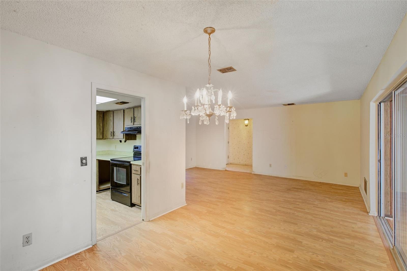 Image 43 of 56 For 885 Braddock Road