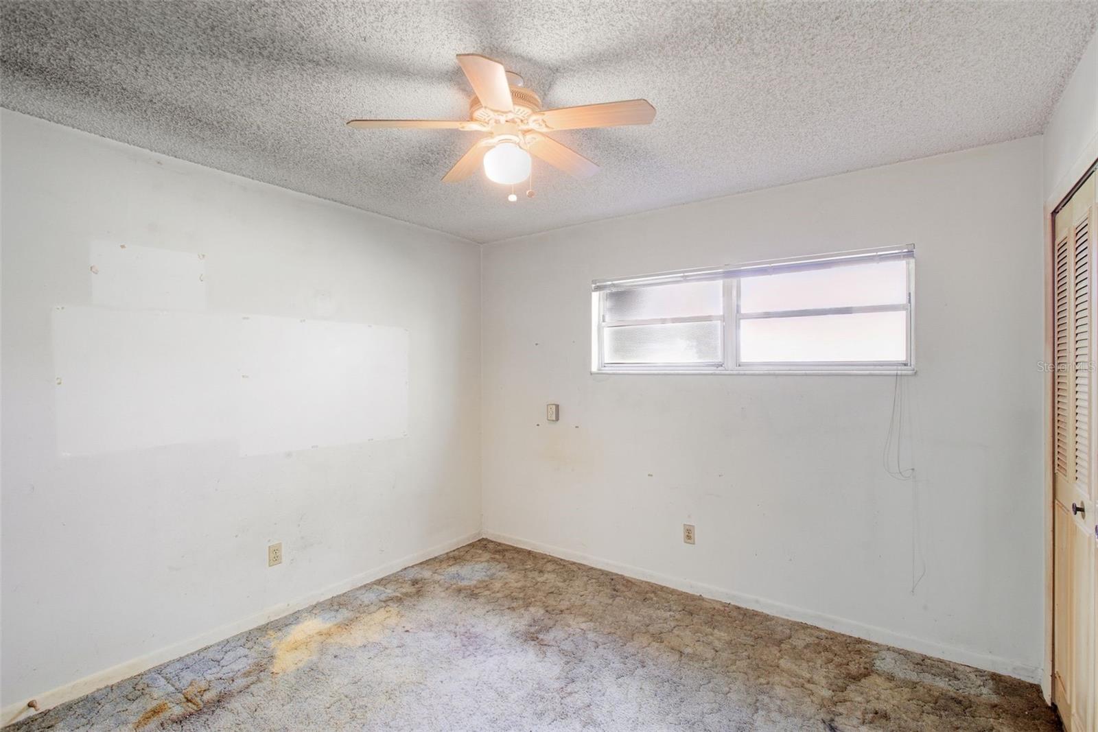 Image 47 of 56 For 885 Braddock Road