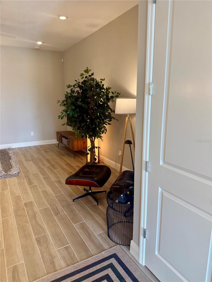 Image 10 of 47 For 6491 Cyrils Drive