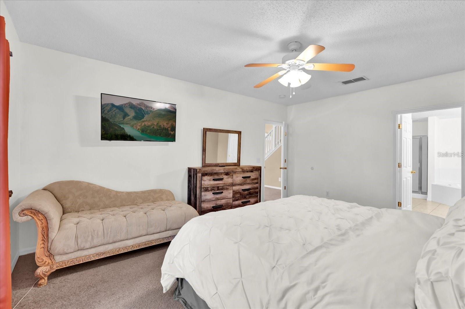 Image 7 of 41 For 213 Hideaway Beach Lane