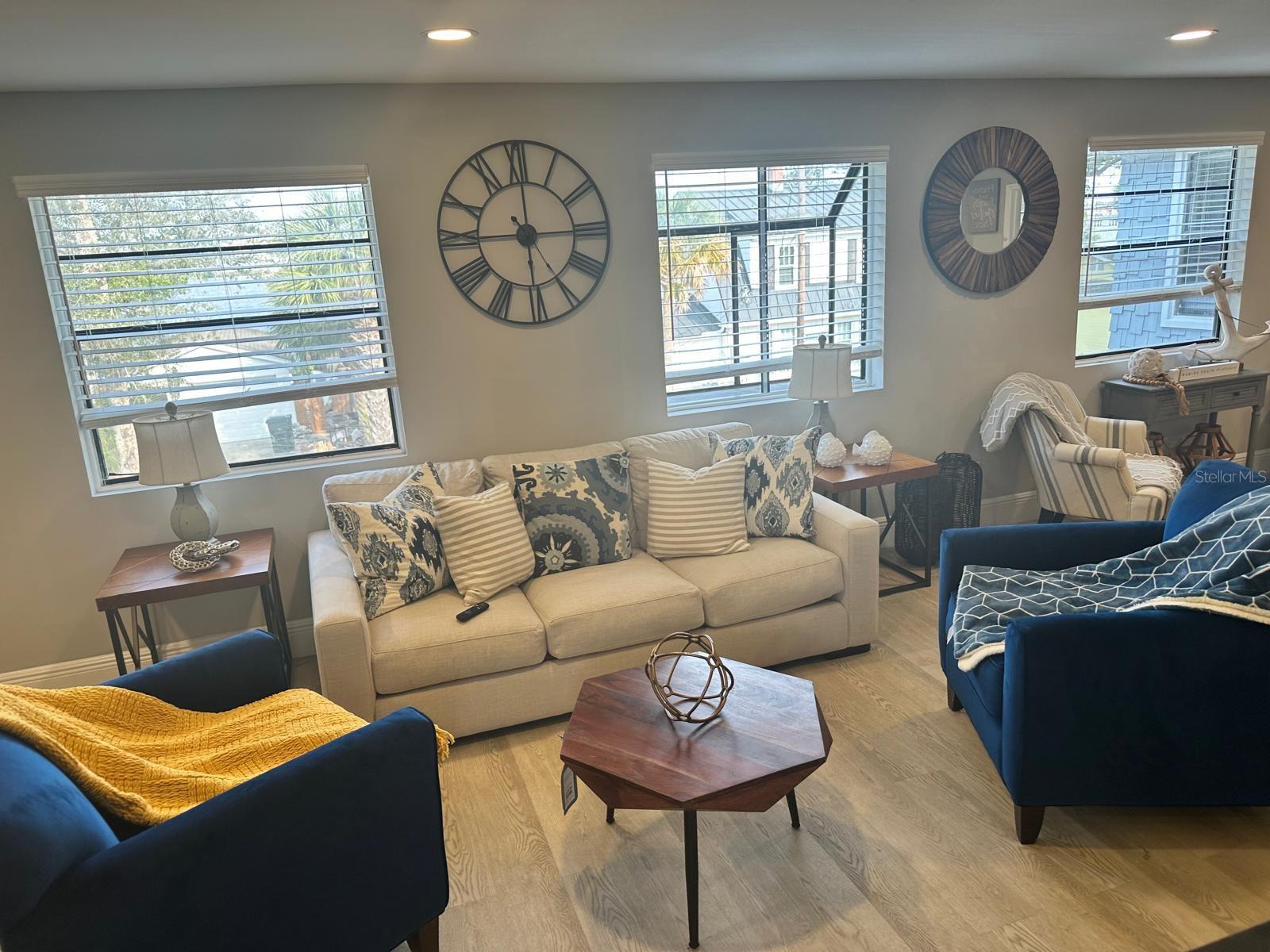 Image 11 of 64 For 244 Lexington Drive