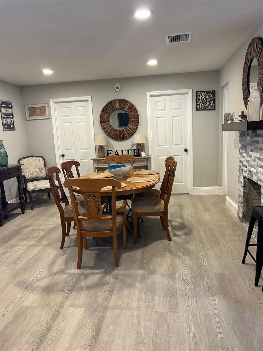 Image 19 of 64 For 244 Lexington Drive