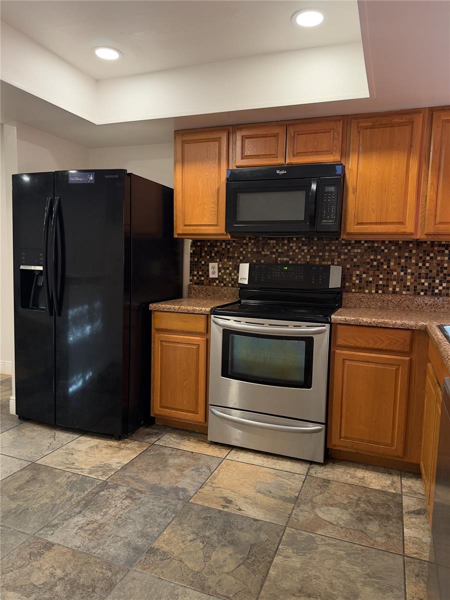 Image 3 of 12 For 7091 Balboa Drive 7091