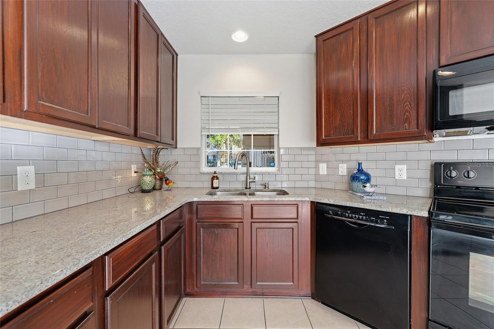 Image 7 of 34 For 314 Winter Nellis Circle