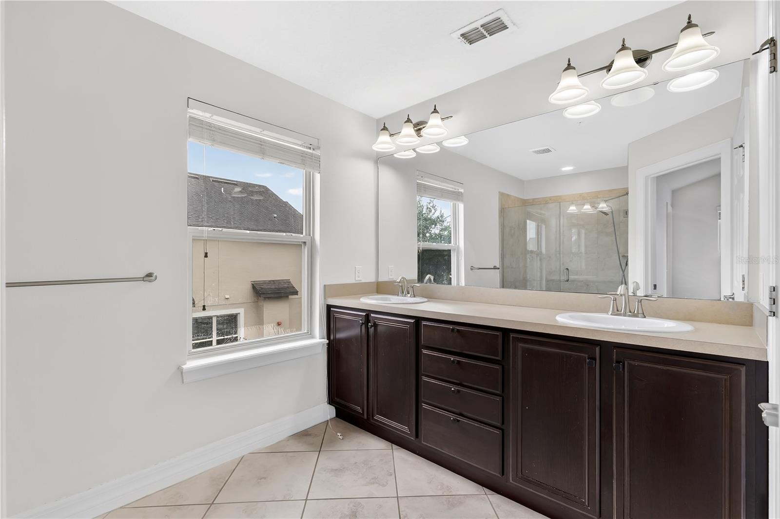 Image 11 of 28 For 10797 Corsican Street 6