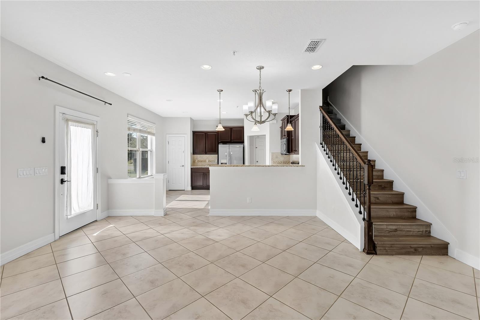 Image 4 of 28 For 10797 Corsican Street 6