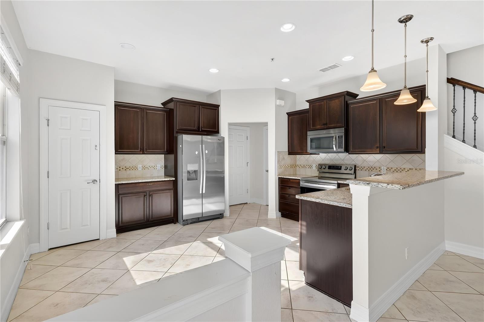 Image 6 of 28 For 10797 Corsican Street 6