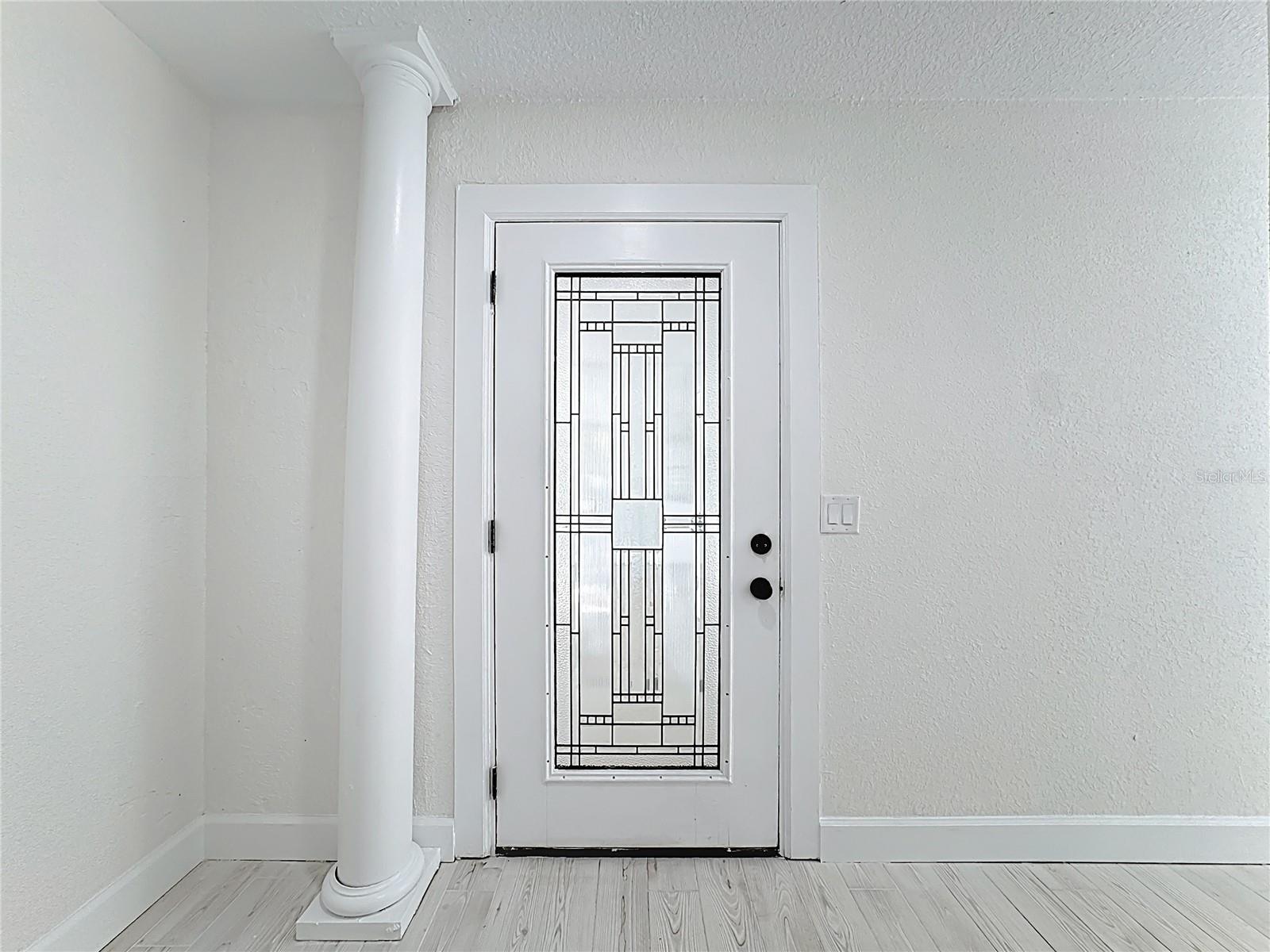 Image 12 of 70 For 1028 Princess Gate Boulevard